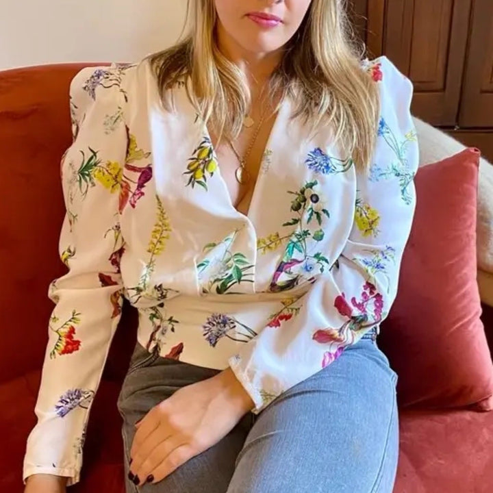 Chelsea and Walker White Floral Long Sleeve Top Size 2