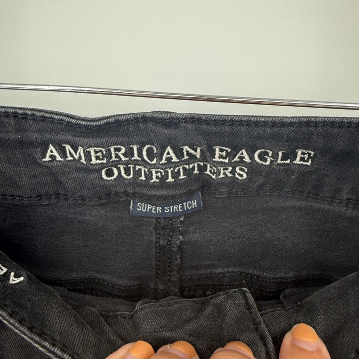 American Eagle Outfitters Black Distressed Super Stretch Jegging Jeans Size 12