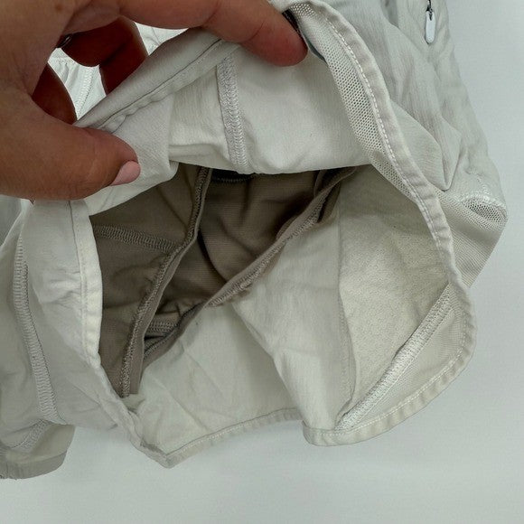 Lululemon Hotty Hot Shorts II Light Beige Women's Size 4 Running Athletic