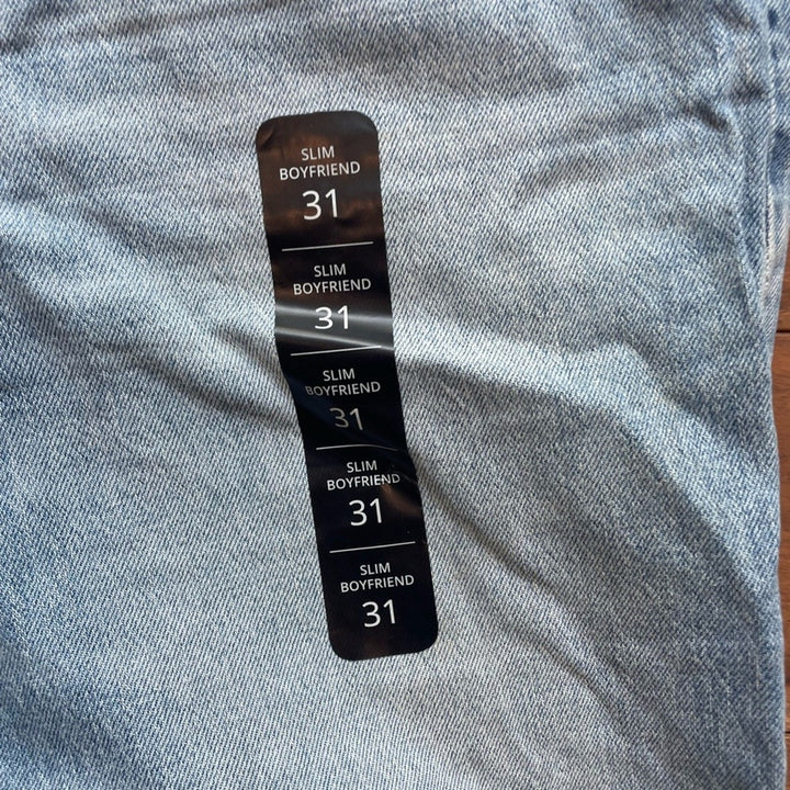 J.Crew Slim Boyfriend Jean Size 31