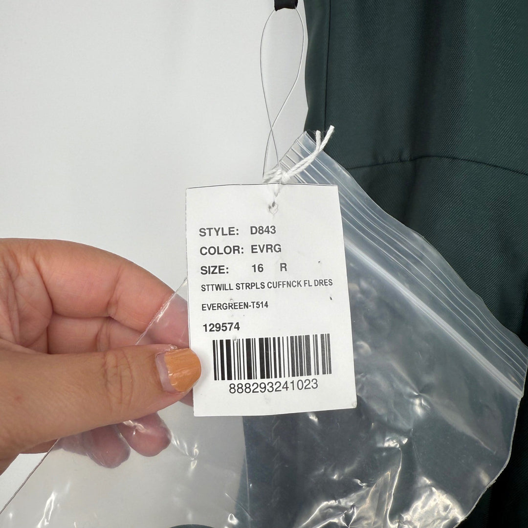 Alfred Sung Strapless Bias Cuff Bodice Satin Gown With Pockets In Evergreen