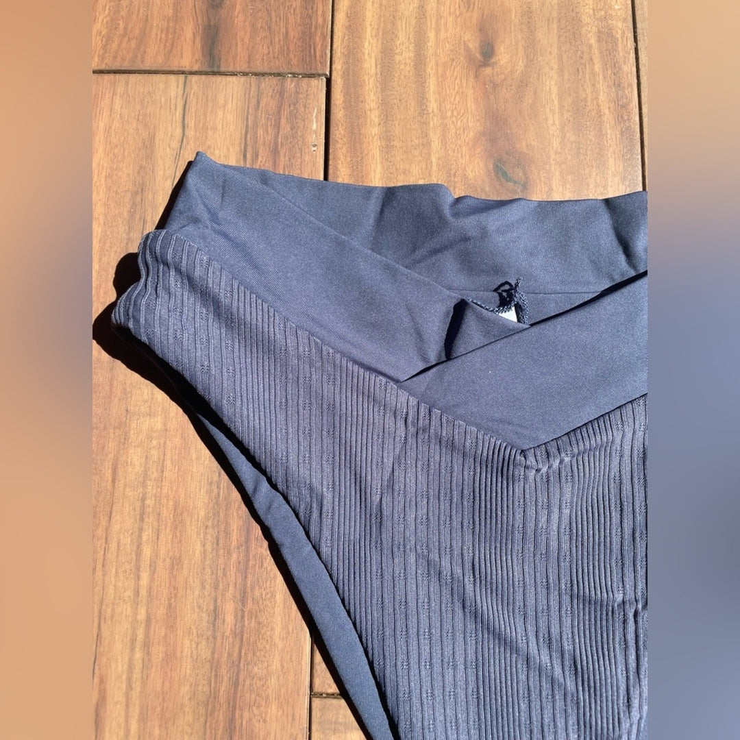 L Space Court Bitsy Bikini Bottom Size XS
