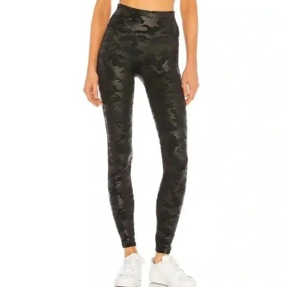 Spanx Camo Print High Waisted Active Leggings Size L