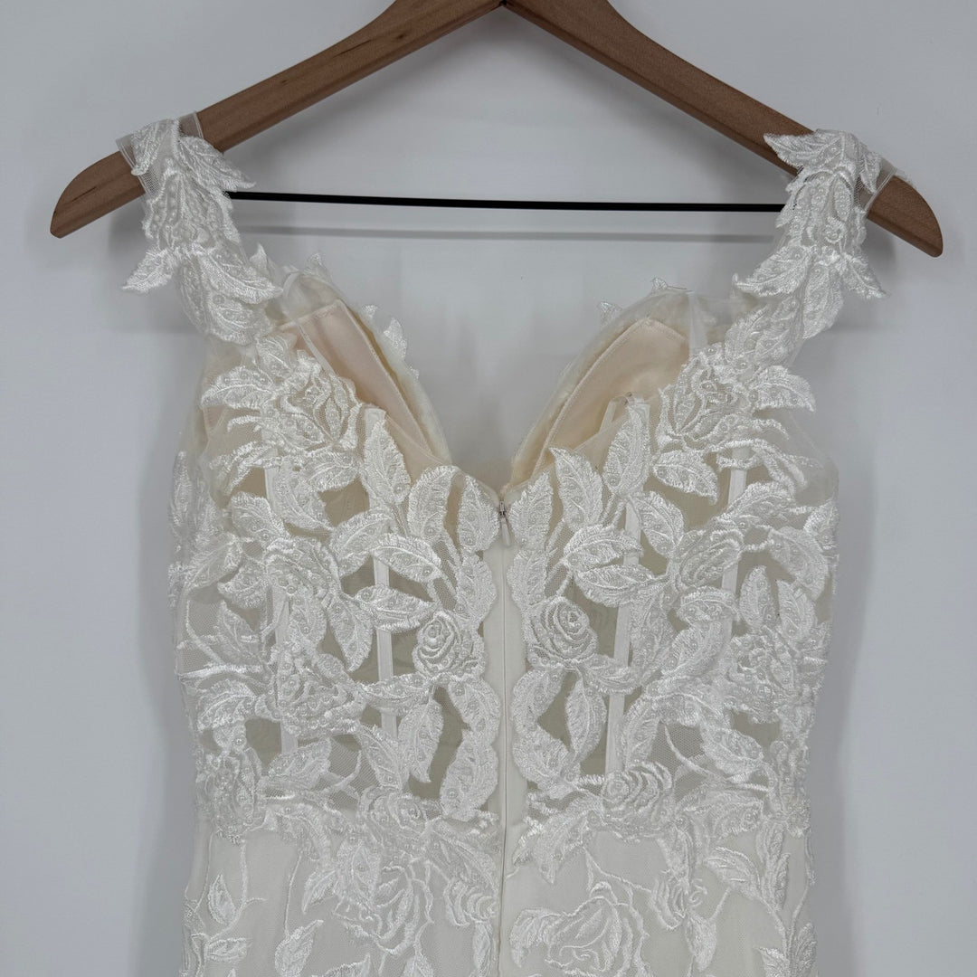 Lulus Precious Romance White Embroidered Off-The-Shoulder Maxi Dress Size 4