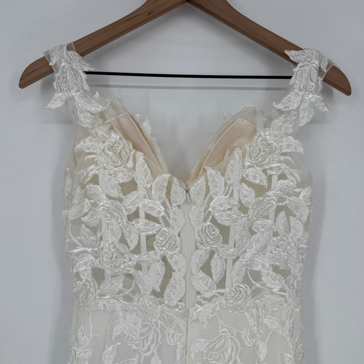 Lulus Precious Romance White Embroidered Off-The-Shoulder Maxi Dress Size 4