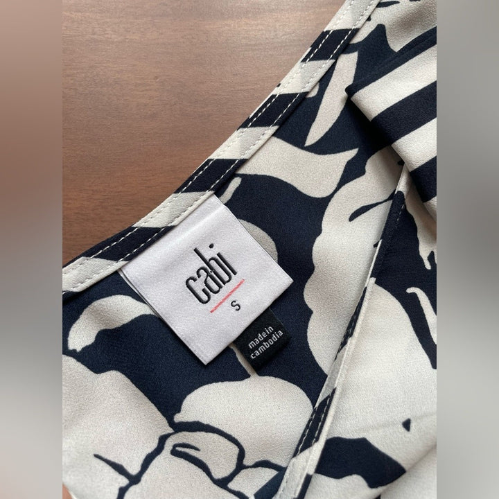 Cabi Floral Shoulder Tie Sleeveless Blouse Size S