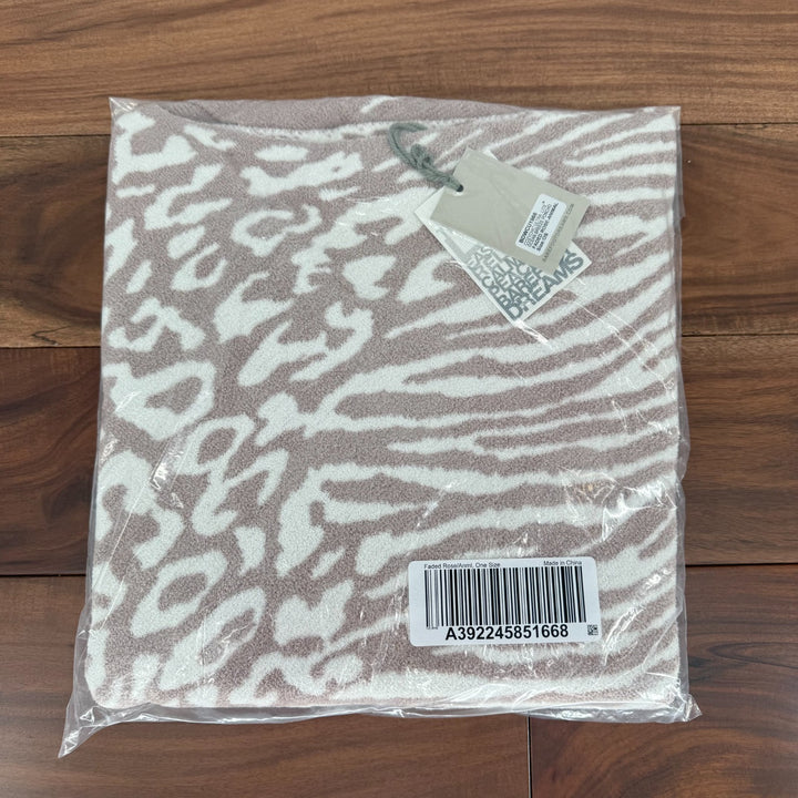 Barefoot Dreams CozyChic Ultra Lite Ocean Breeze Poncho Womens Faded Rose Animal