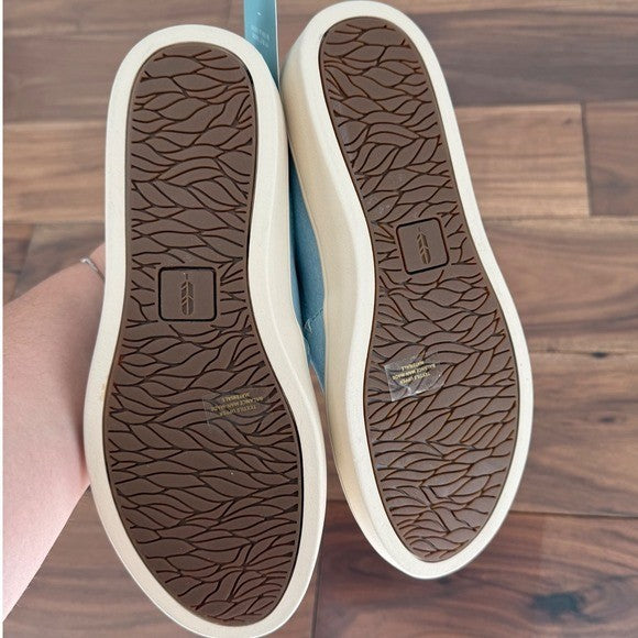 Waco Revitalign Women's Slip On Casual Shoes Light Blue Canvas Comfort Size 5.5