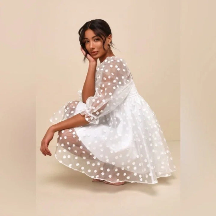 Lulus Effervescent Charm White Organza Floral Babydoll Mini Dress Size M