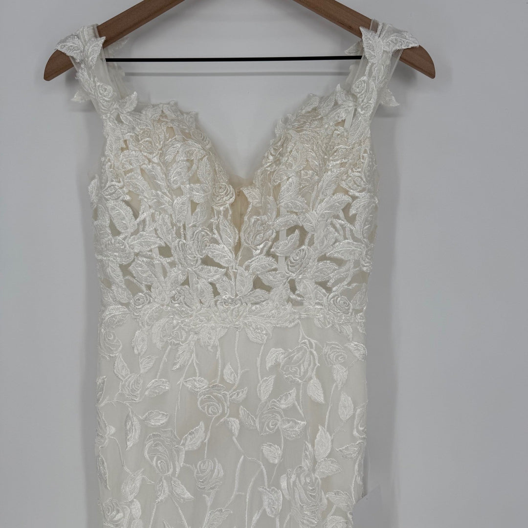Lulus Precious Romance White Embroidered Off-The-Shoulder Maxi Dress Size 4