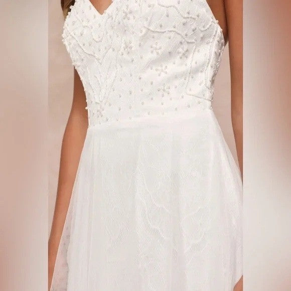 Lulus Love Perfection White Lace Tulle Pearl Beaded Maxi Dress Size M