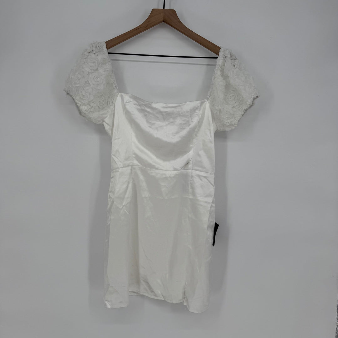 Lulus Precious Enchantment White Satin Floral Puff Sleeve Mini Dress Size S