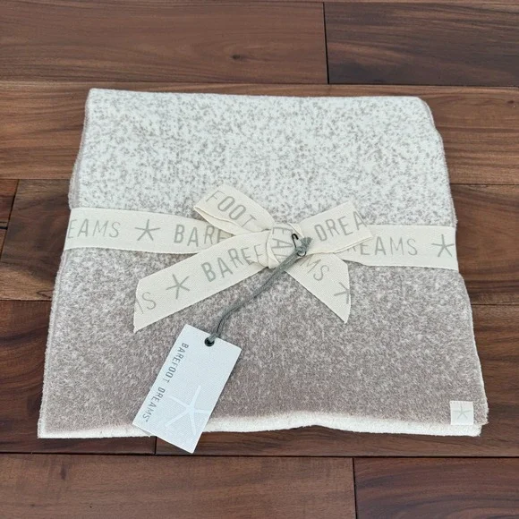 Barefoot Dreams CozyChic Lite Confetti Scarf Womens Cream Taupe Neck Warmer