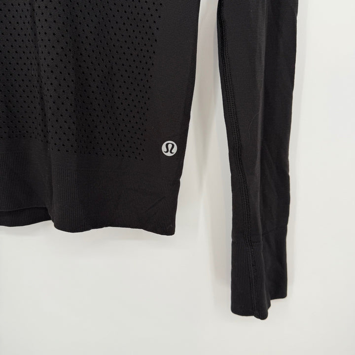 Lululemon Athletica Long Sleeve Athletic Top Black Perforated Mesh Size 4