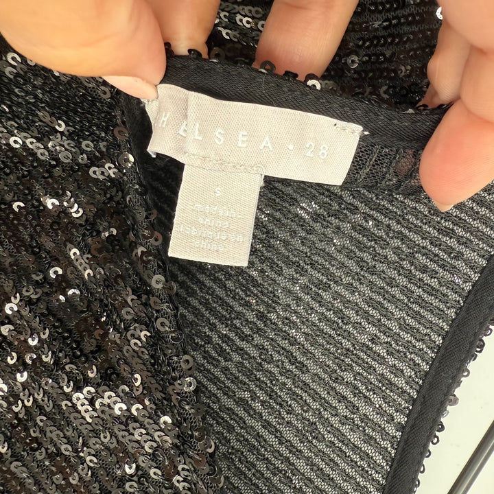 Nordstrom Chelsea28 Top Womens Small Black Sequin Jewel Neck Dipped Back Stretch