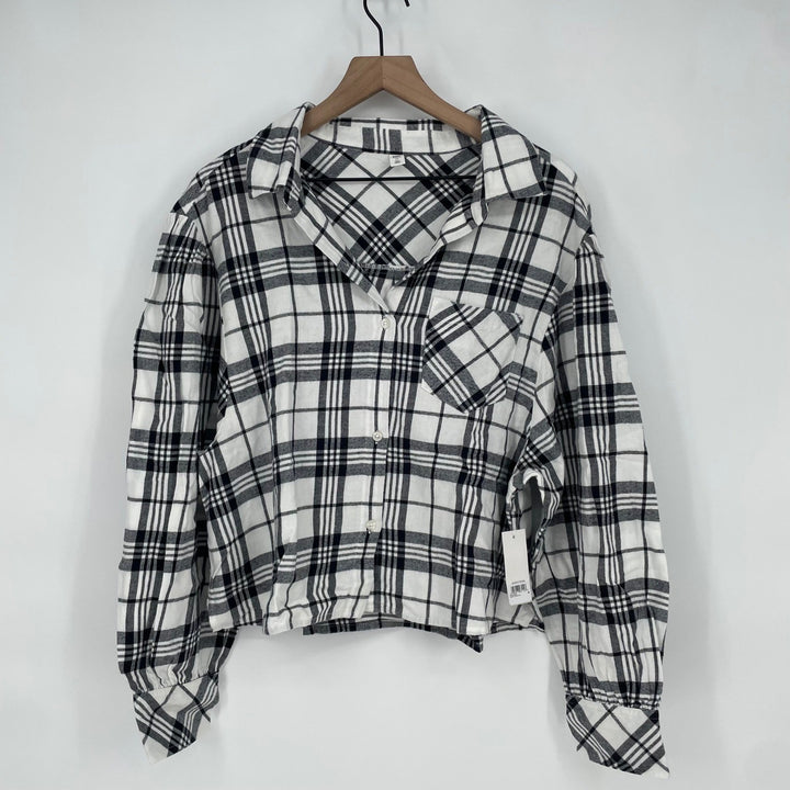 BP Plaid Button Down Shirt Black White Long Sleeve Cropped Casual Size M