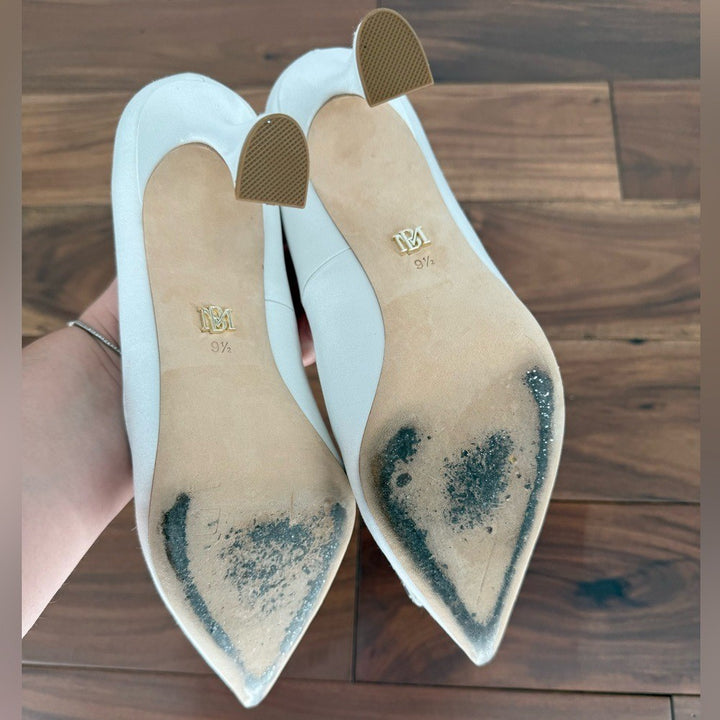 Badgley Mischka Aubree Pointed Toe Stiletto Pumps With Crystal Buckle Size 9.5