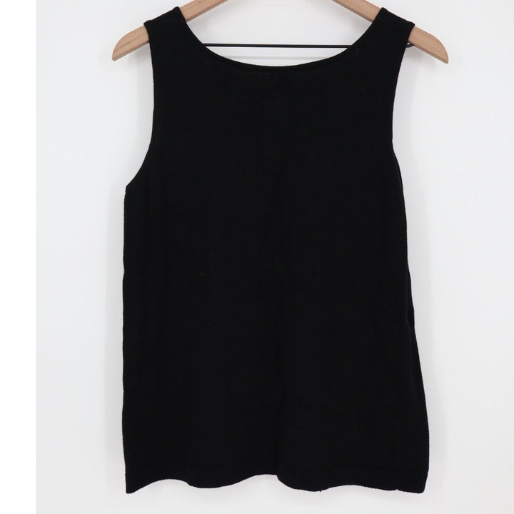 Chicos Black Knit Tank Top Sleeveless Scoop Neck Sweater Vest Size 1