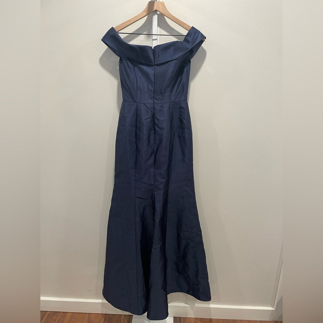 Alfred Sung Off-The-Shoulder Cuff Trumpet Gown With Front Slit Size 0