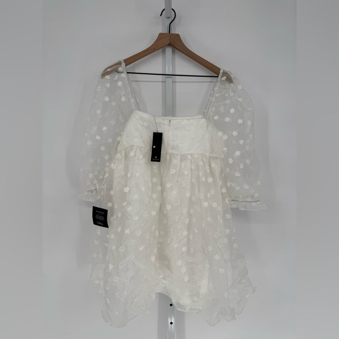 Lulus Effervescent Charm White Organza Floral Babydoll Mini Dress Size M