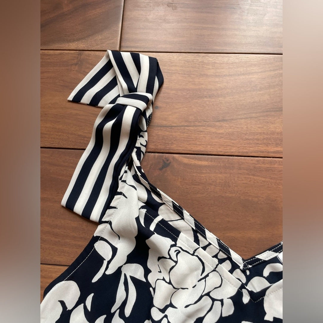 Cabi Floral Shoulder Tie Sleeveless Blouse Size S