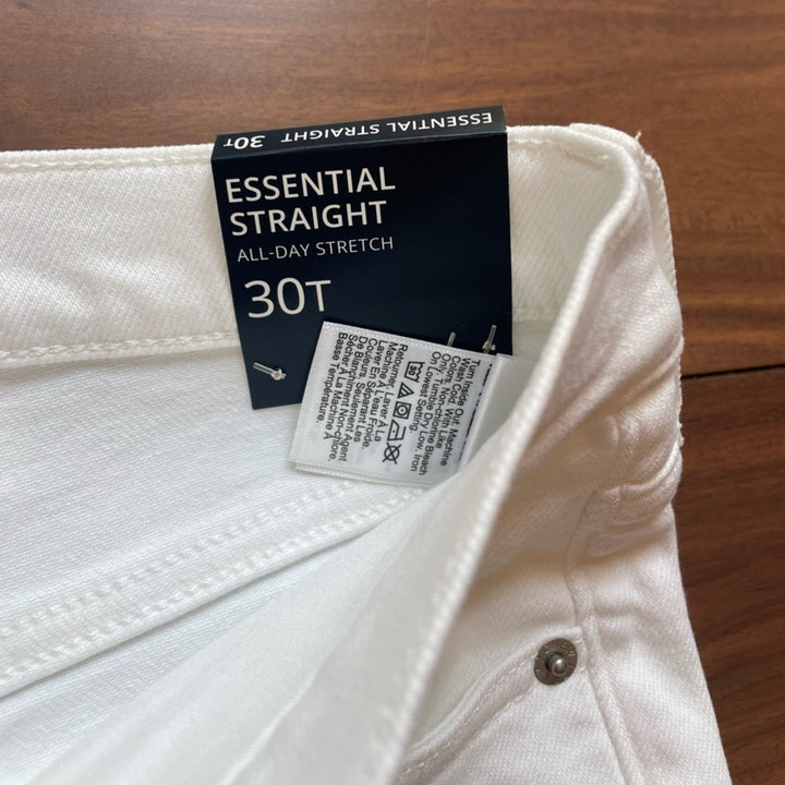 J.Crew Tall Essential Straight White Jean in All-Day Stretch Size 30T